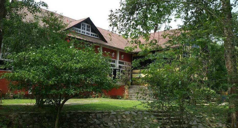 Wild Grass Resort, Kaziranga 3
